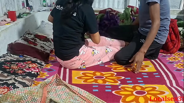 गांव की गर्म युवा देसी भाभी की रसीली चुदाई (localsex31 का ऑफिशियल वीडियो)