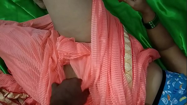 गांव की गोरी सविता की चुदाई का मजा