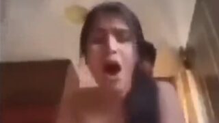 गर्म मॉडल वर्षा डिसूजा का स्कैंडलस Mms वीडियो
