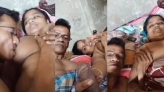 गांव की गंदी फिल्म बनाते हैं कामुक पति और बड़े बूब्स वाली बीवी