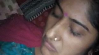 दुबली गाँव की सुंदरी का मोटा योनि रसपान