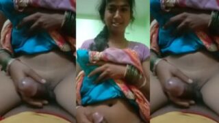 बेवफा बीवी अपनी गीली चूत में लेती है मोटा लंड