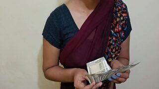 मालिक ने देसी सेक्स के लिए नौकरानी को चुदवाया
