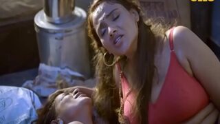 सासुर बहू का गर्म सेक्सी वेब सीरीज का भड़काऊ वीडियो