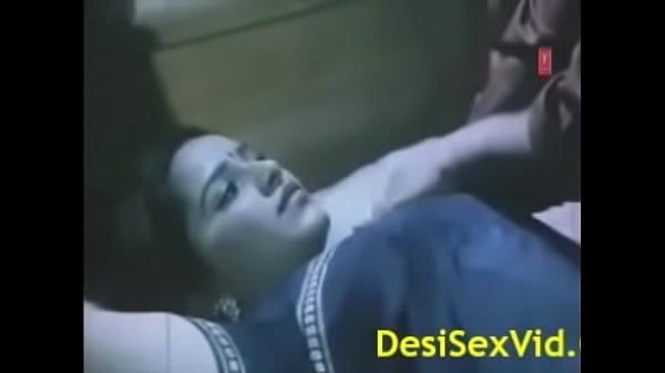 भारतीय भाभी की गरम सुहागरात वीडियो पहली बार