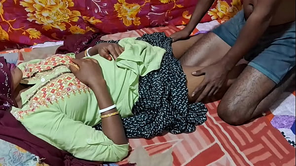मेरे पति के दोस्त ने मुझे अकेले कमरे में जबरदस्ती चोदा, मैं अपने आप को रोक नहीं पाई