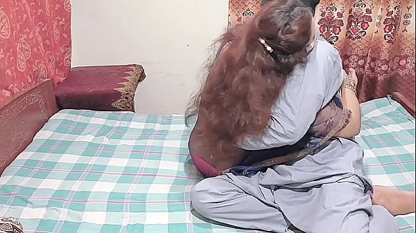 गर्म भारतीय देसी भाभी का सेक्सी मज़ा