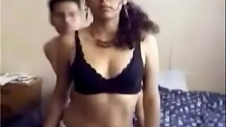 गर्म नेपाली लड़की और मणिपुरी लड़के का गंदा सेक्स वीडियो
