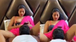 गिगोलो रंडी सिया की चूत चाटता है देसी सेक्स वीडियो में