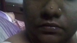 तमिल भाभी का नंगा सेल्फी पोर्न Mms