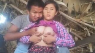 नेपाली सेक्स में मिल्फ की चूचियाँ चूसता हुआ आदमी फिर चोदता है