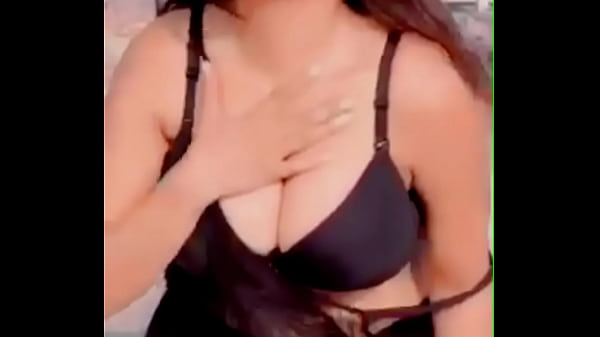 नई गरम देसी कुड़ी, जिसकी चुदाई से कमर टूट जाए