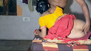 गर्म देसी भाभी की देवर संग जोरदार डॉगीस्टाइल चुदाई