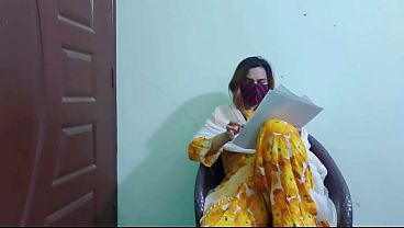 देसी रूममेट कॉलेज गर्लफ्रेंड की चूत में जोर से फटाफट लंड डालकर मारा माल
