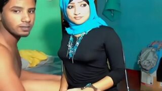 একটি হিজাবি মেয়ে বাংলাদেশি Xxx লাইভ ওয়েবক্যামে চুদাচুদি করছে