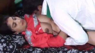 বাংলা পর্ন এক্সভিডিও, জিভ দিয়ে চাটতে চাটতে দেহের সব কোণা ভিজিয়ে দাও