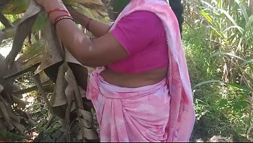 इंडियन तमिल भाभी का केले के बगीचे में खुली हवा में सेक्स